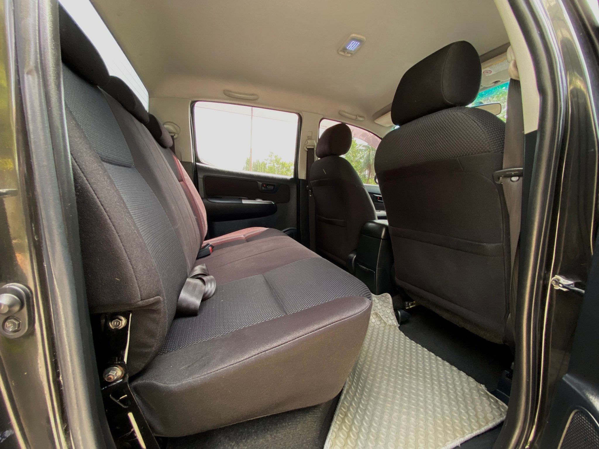 1016 TOYOTA HILUX VIGO CHAMP DOUBLE CAB 3.0