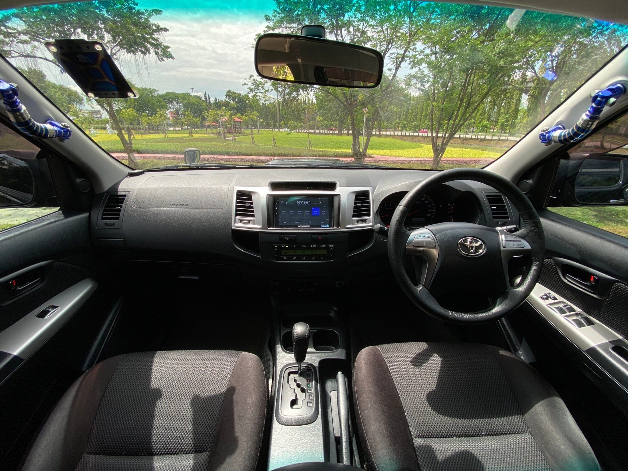 1016 TOYOTA HILUX VIGO CHAMP DOUBLE CAB 3.0