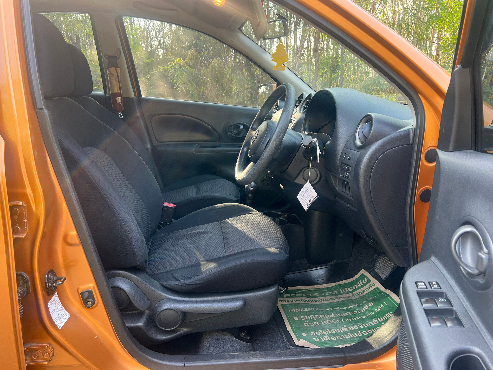 2010 NISSAN MARCH 1.2V