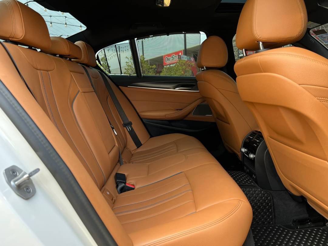2021 BMW 530e M Sport
