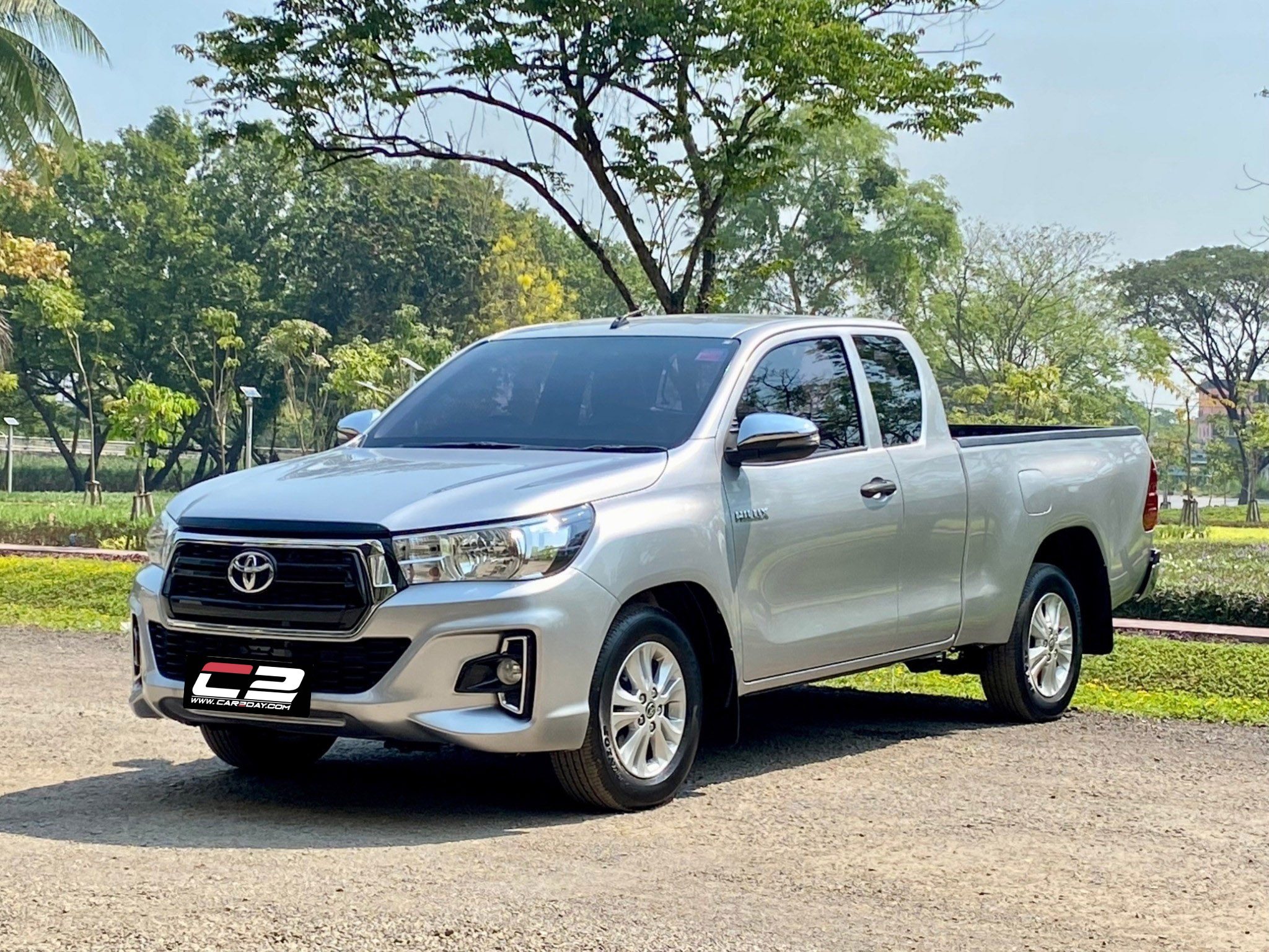 2019 TOYOTA REVO SMARTCAB 2.4 ENTRY MT