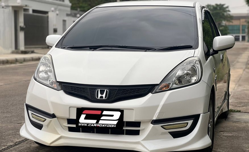 2012 HONDA JAZZ 1.5V