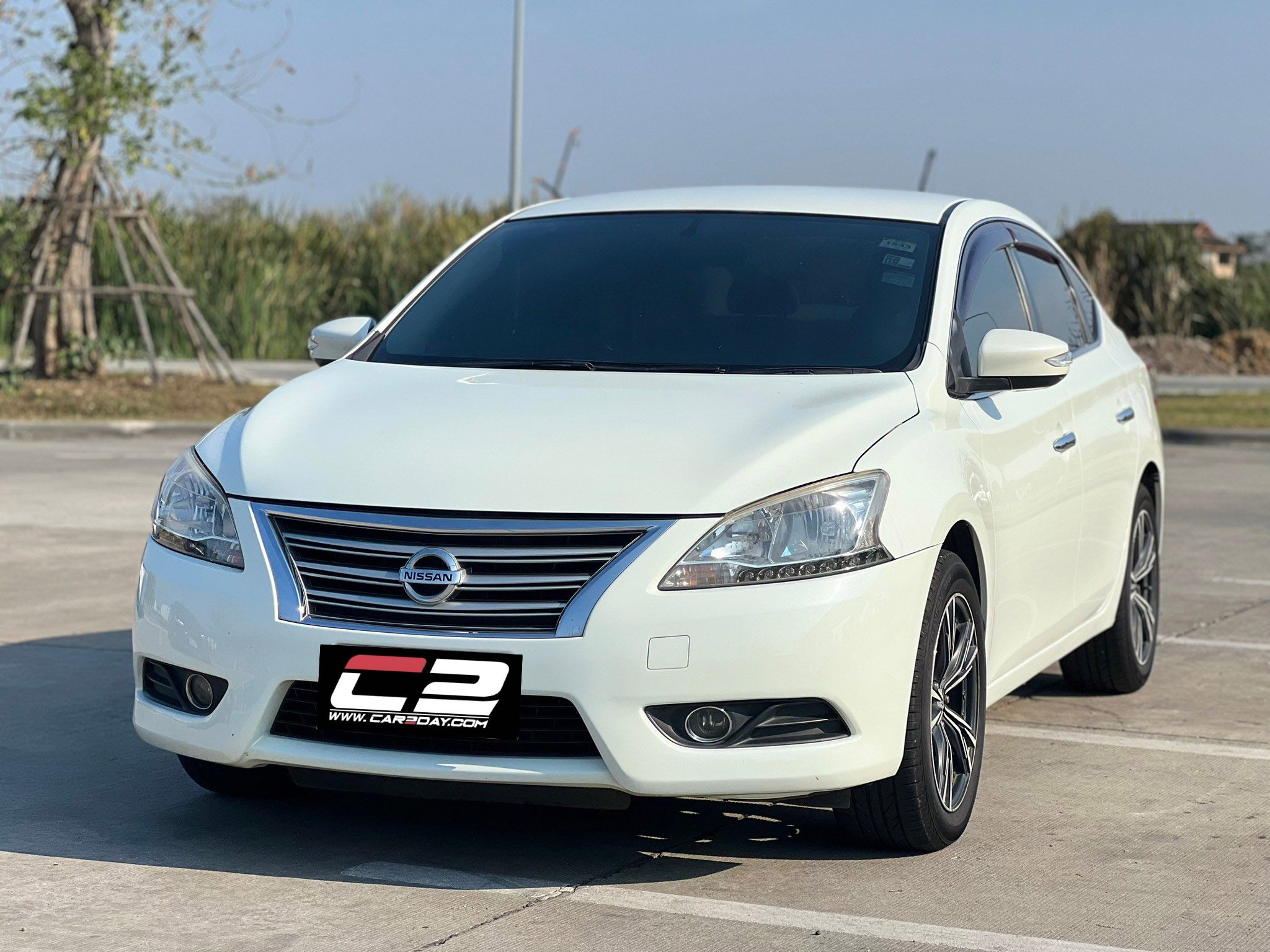 2013 NISAAN SYLPHY 1.6V