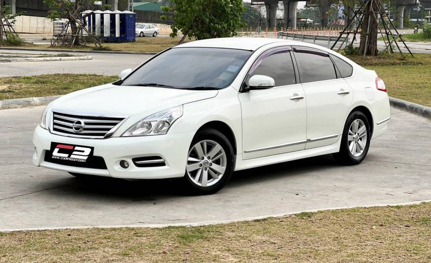 2013 NISSAN TEANA 2.0 200 XL