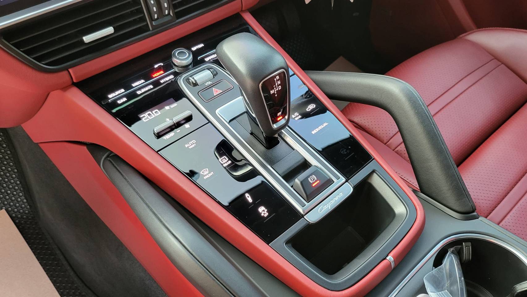 2019 Porsche Cayenne e-hybrid