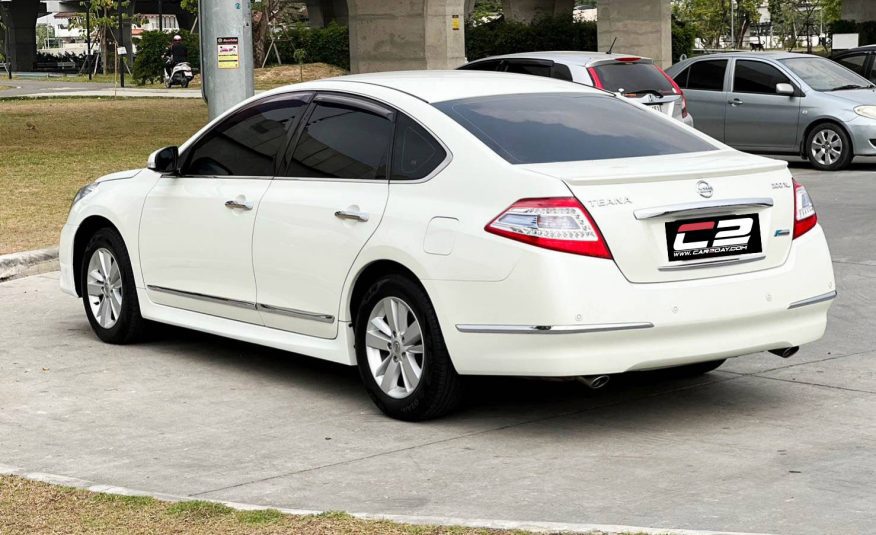 2013 NISSAN TEANA 2.0 200 XL