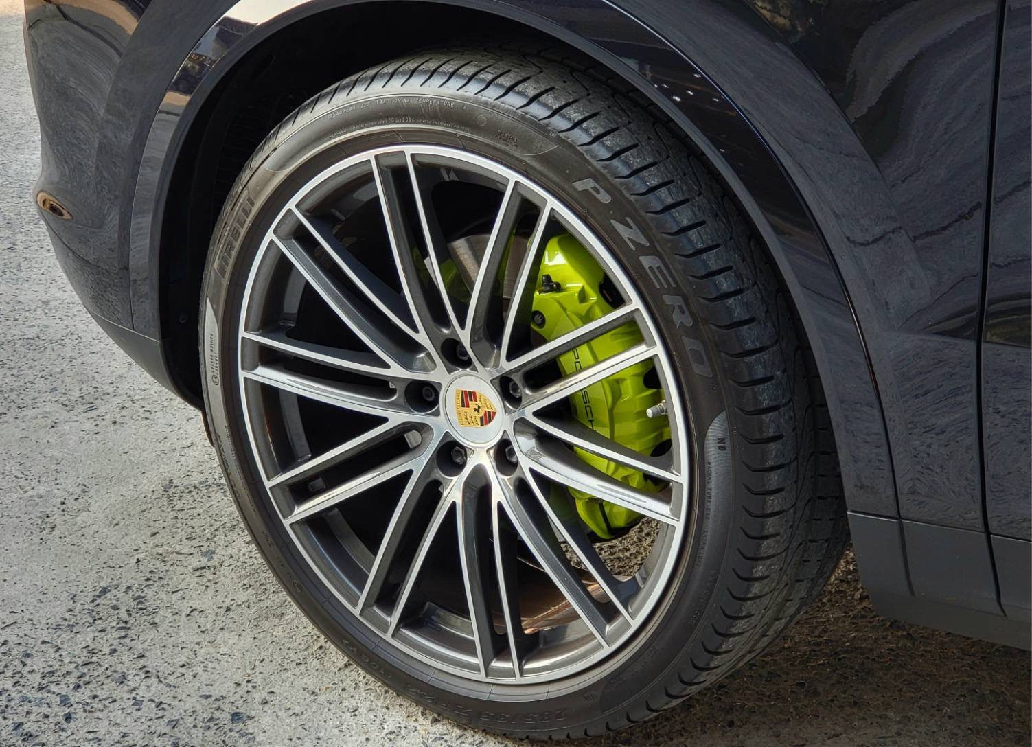 2019 Porsche Cayenne e-hybrid