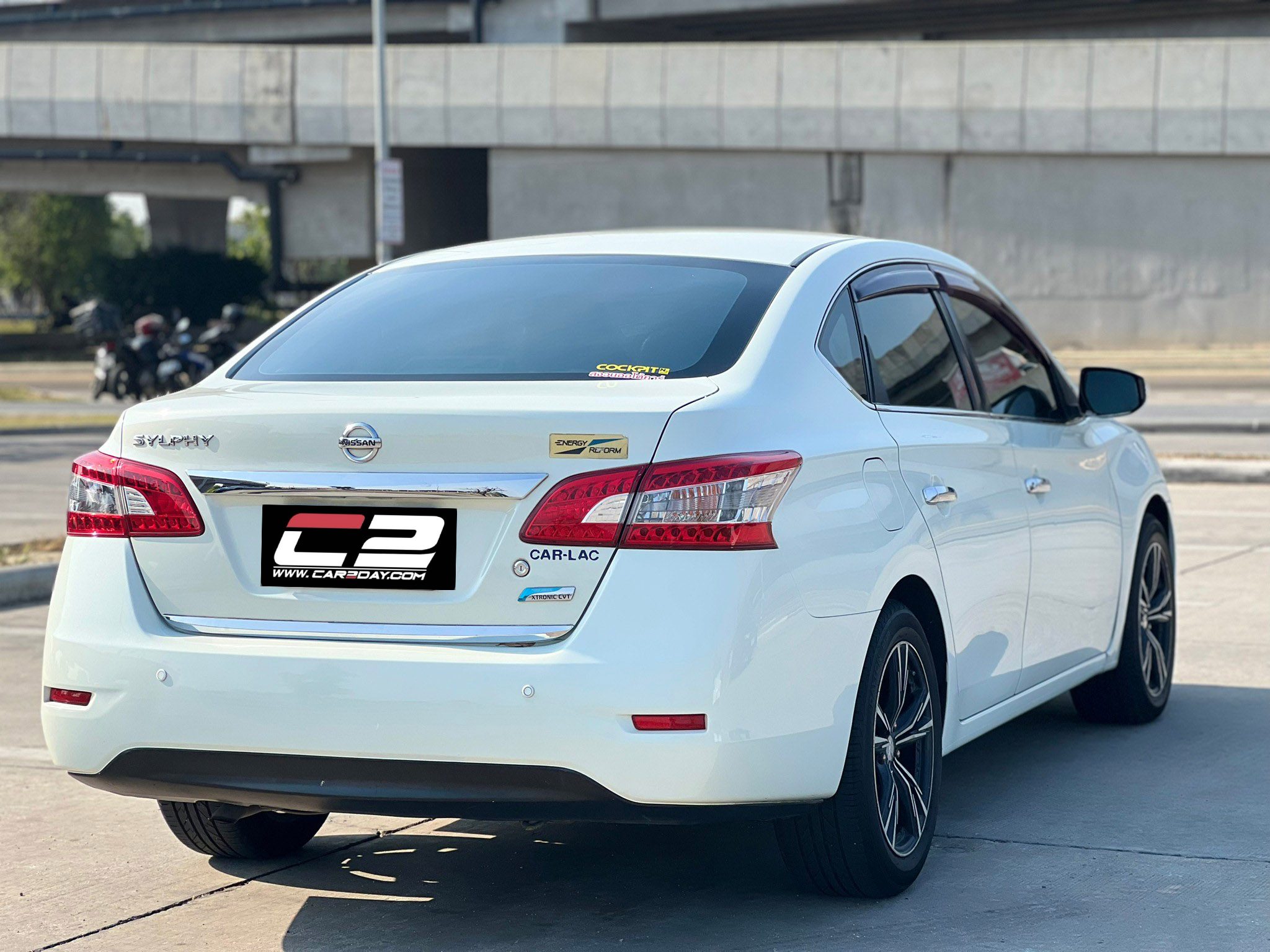 2013 NISAAN SYLPHY 1.6V