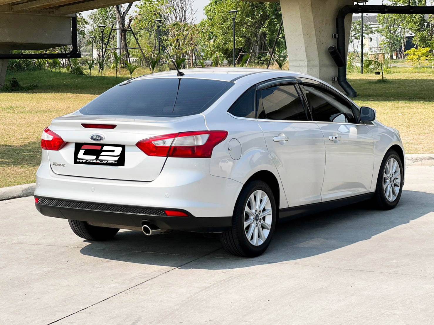 2012 FORD FOCUS 2.0 Top Titanium