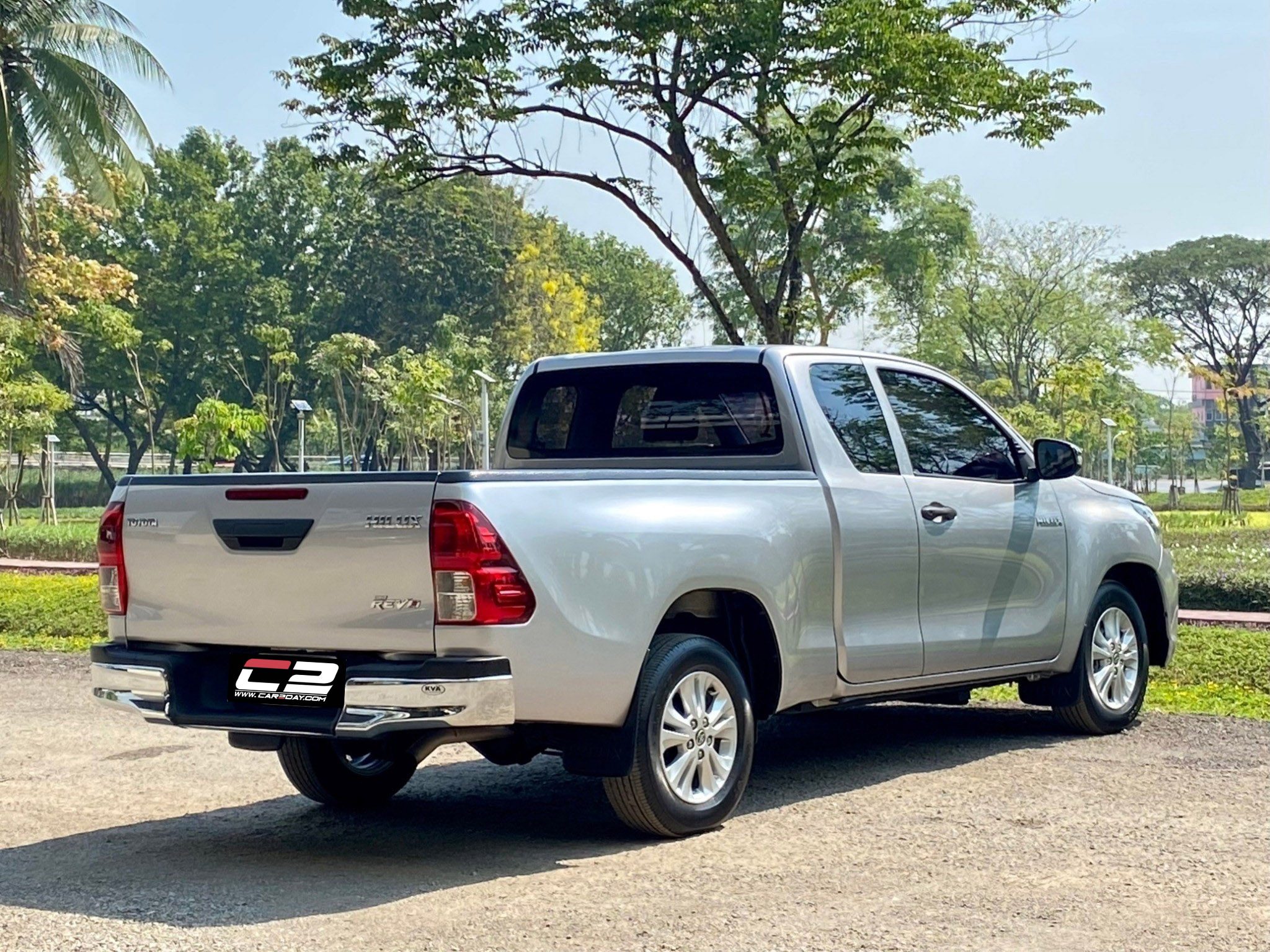 2019 TOYOTA REVO SMARTCAB 2.4 ENTRY MT