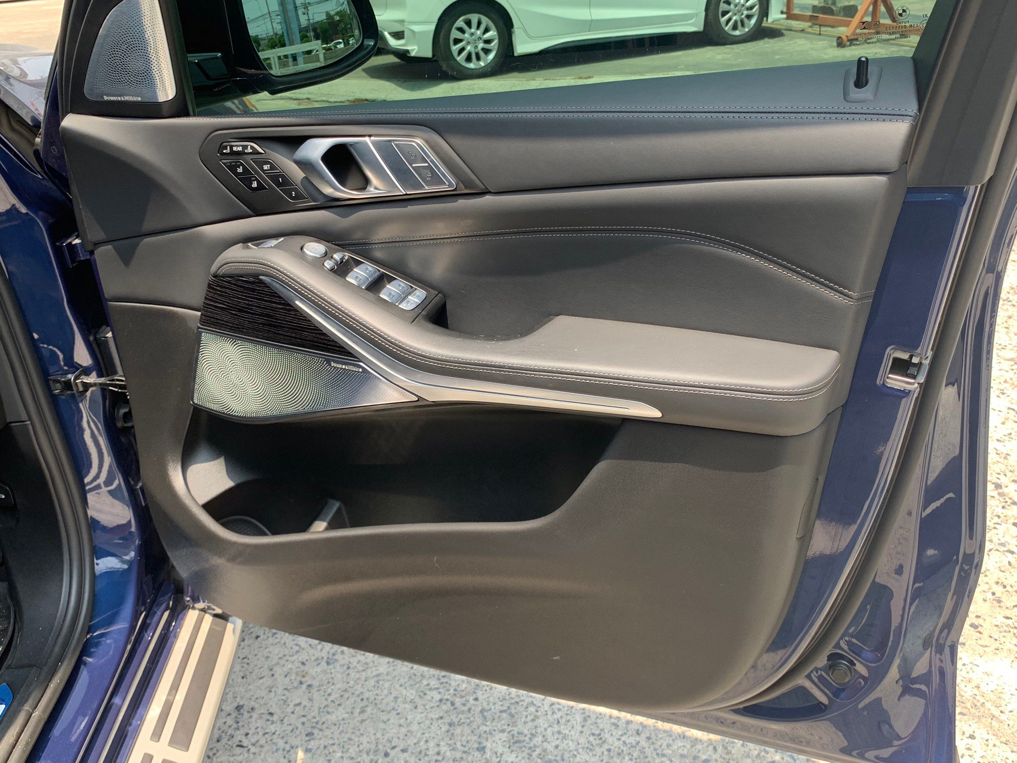 2022 BMW X7 xDrive40d M Sport