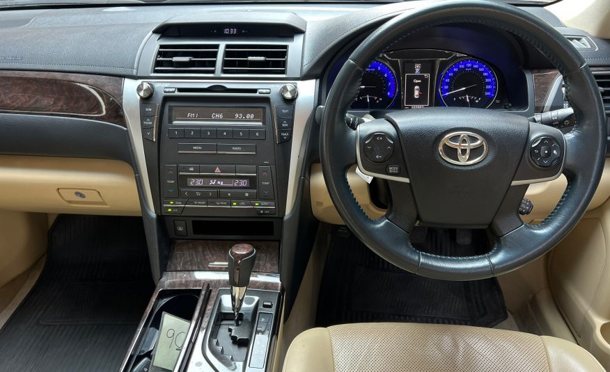 2015 TOYOTA CAMRY 2.0 G