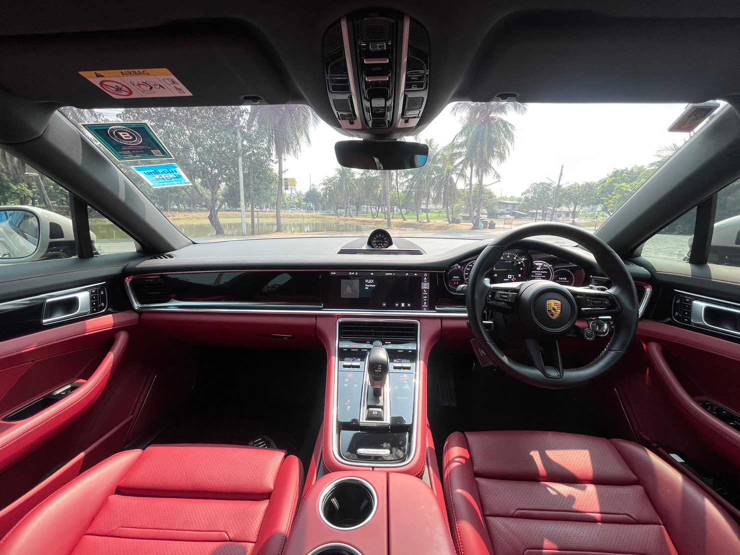 2021 Porsche Panamera 4 E Hybrid Platinum Edition