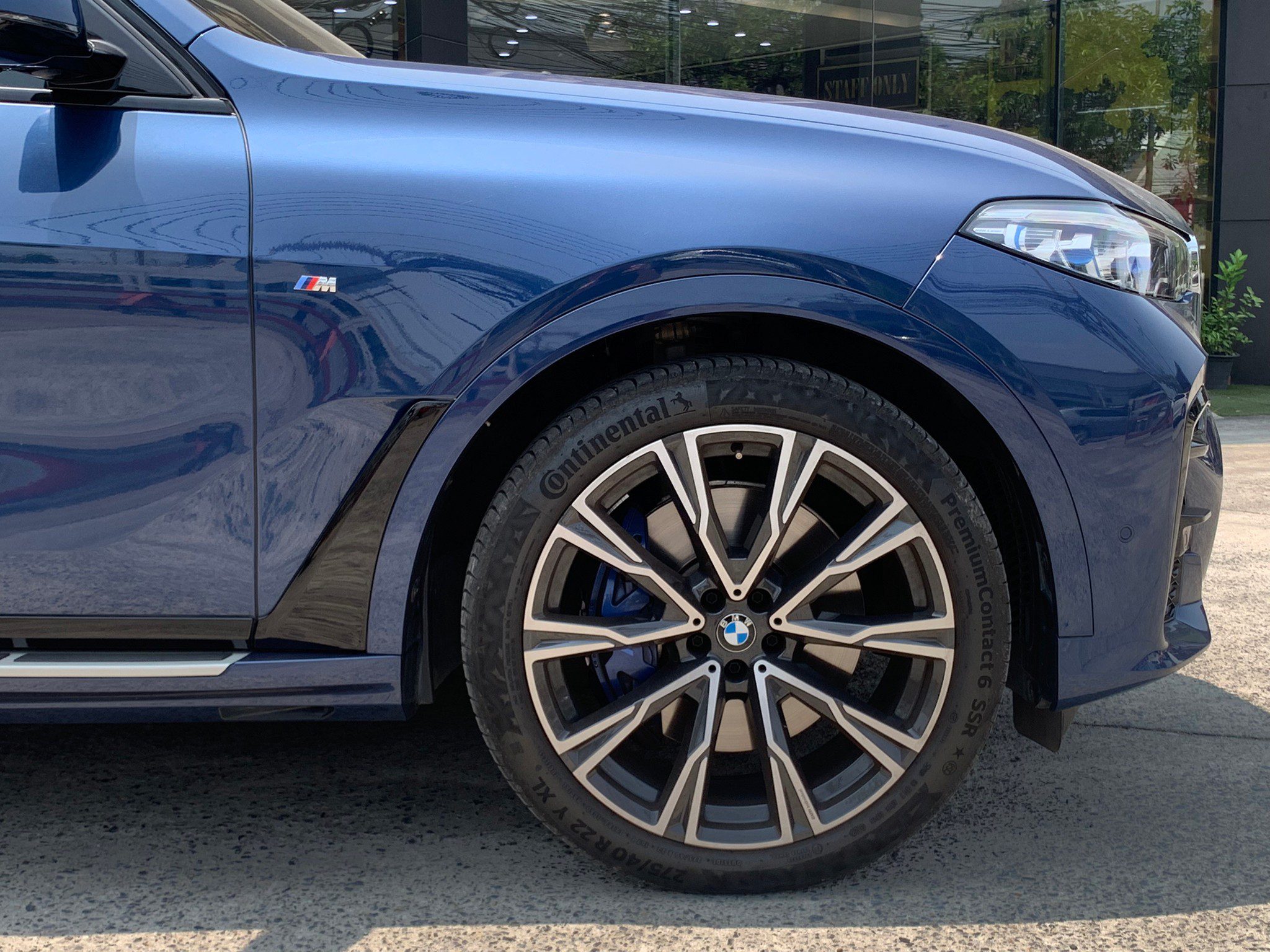 2022 BMW X7 xDrive40d M Sport