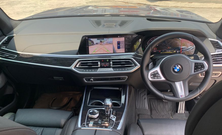 2022 BMW X7 xDrive40d M Sport