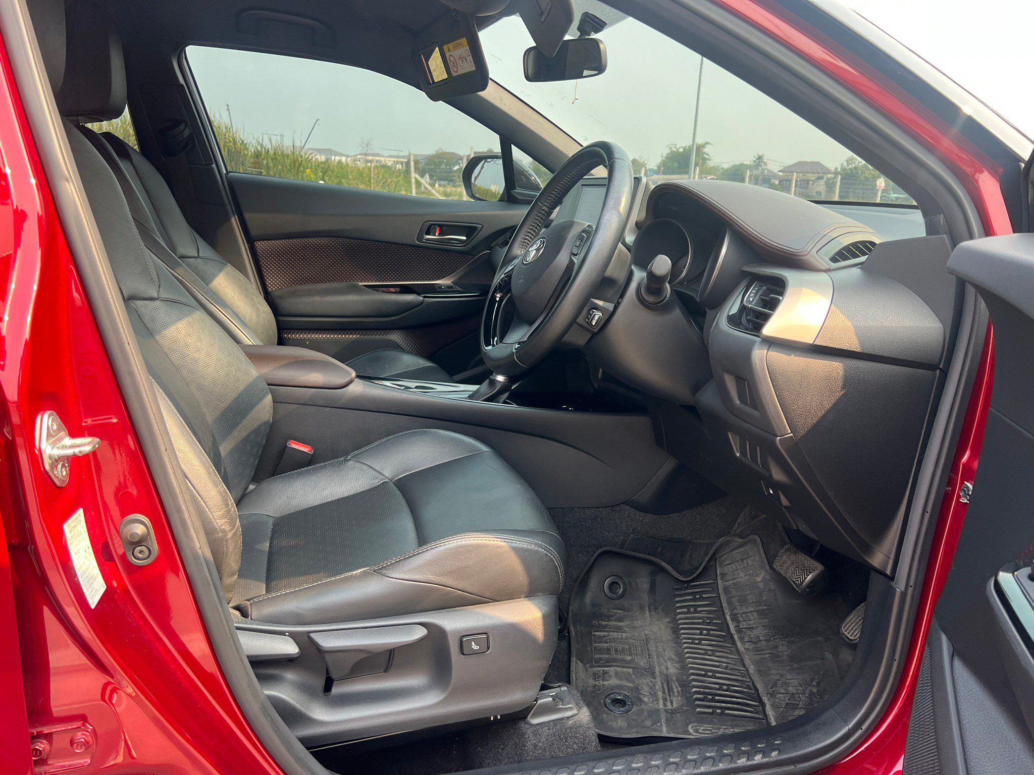 2019 TOYOTA CHR 1.8 (Hybrid)