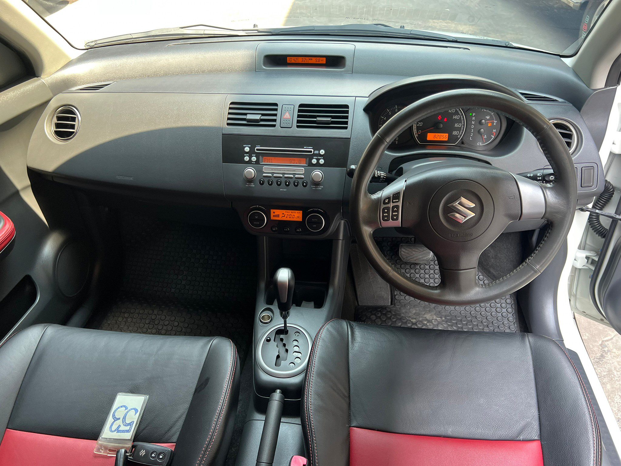 2011 SUZUKI SWIFT 1.2GL