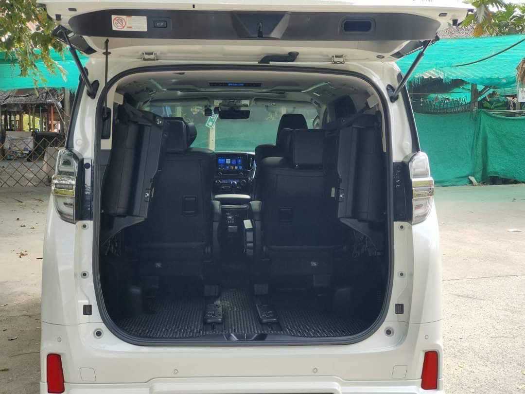 2018 Toyota Vellfire 2.5 ZG Edition