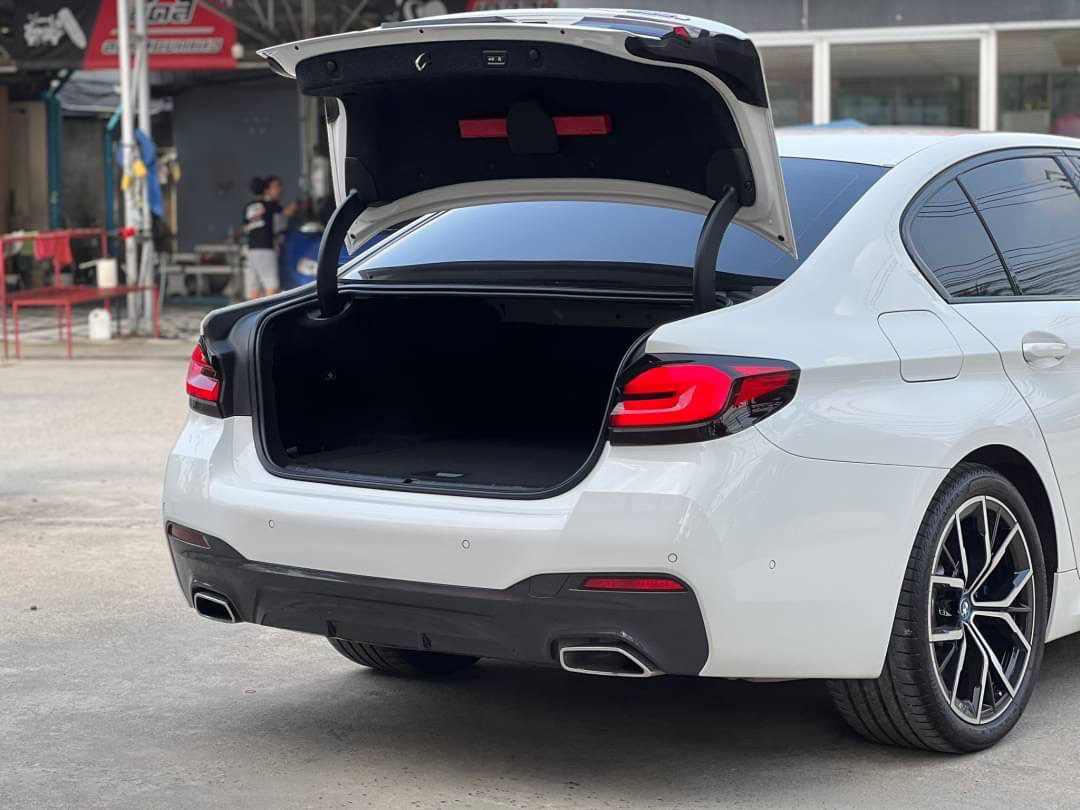 2021 BMW 530e M Sport