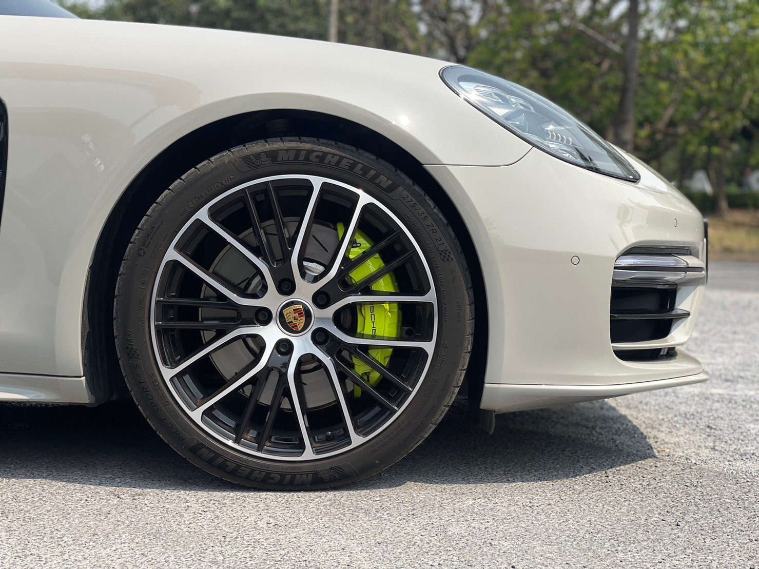 2021 Porsche Panamera 4 E Hybrid Platinum Edition