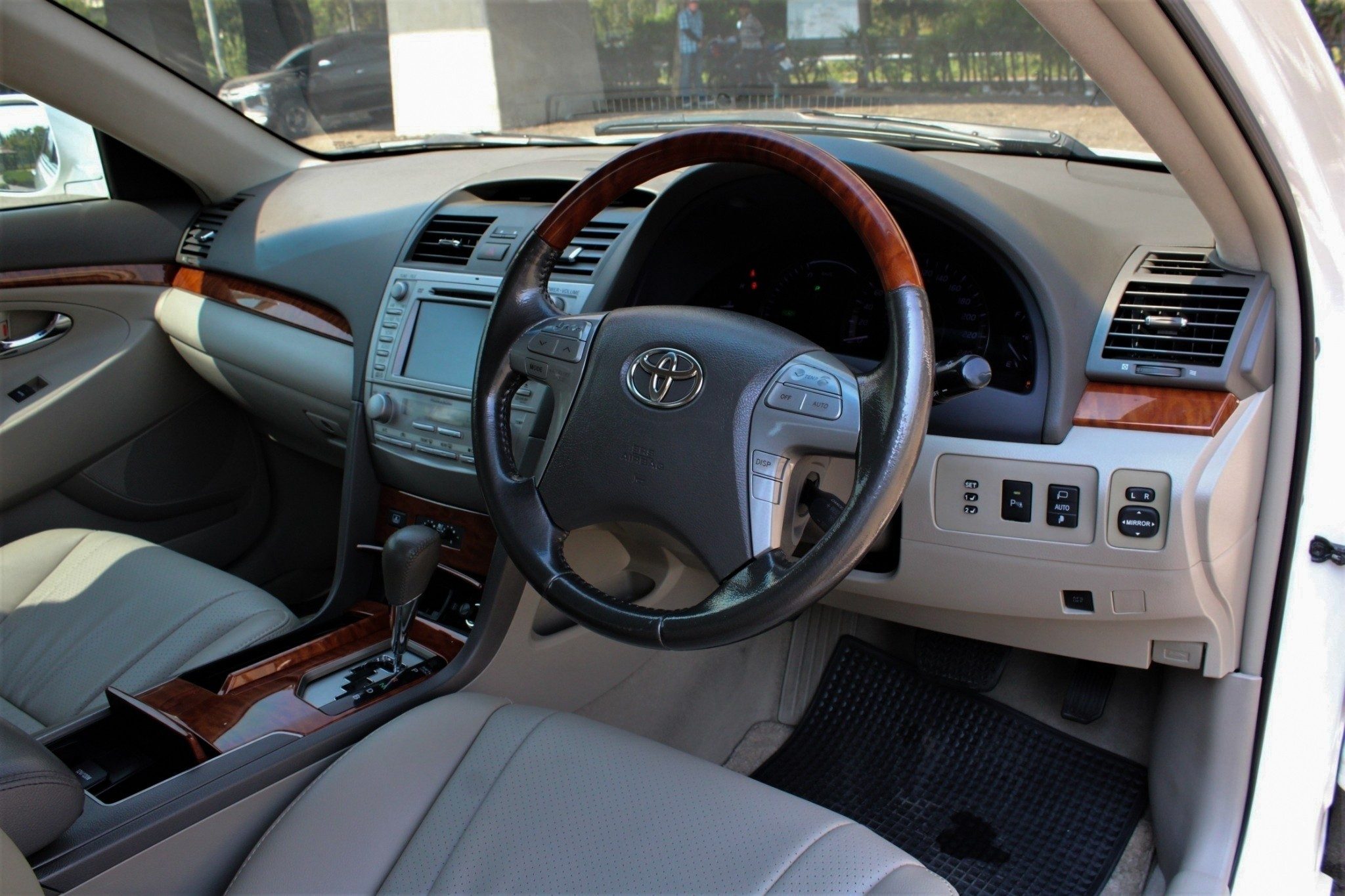 2011 TOYOTA CAMRY 2.4 HYBRID AT