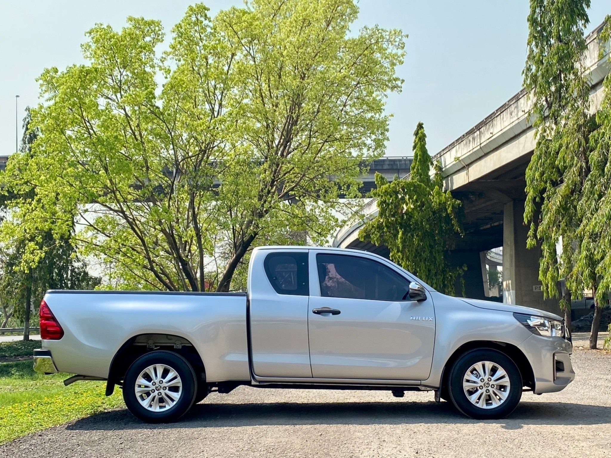 2019 TOYOTA REVO SMARTCAB 2.4 ENTRY MT