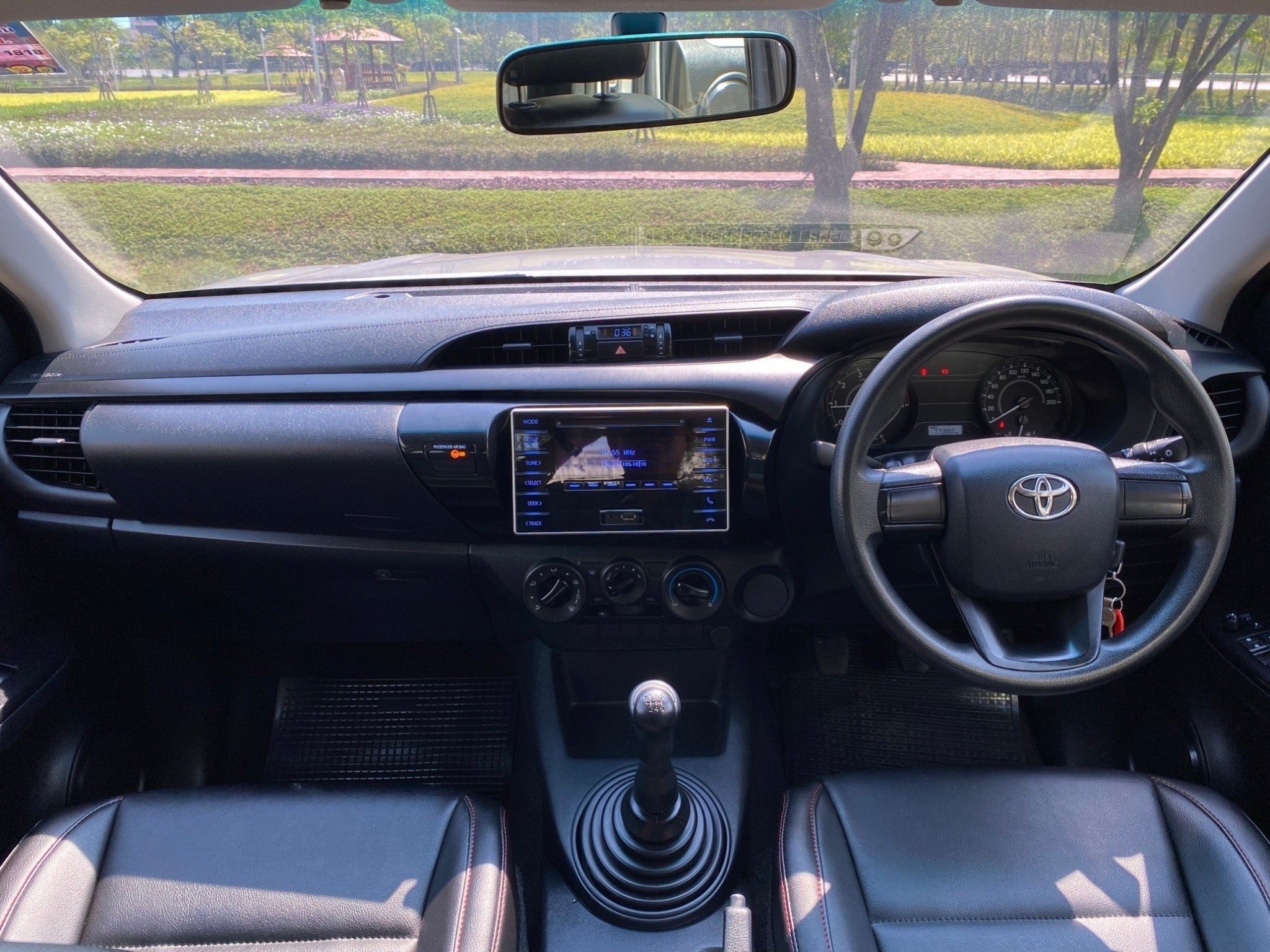 2019 TOYOTA REVO SMARTCAB 2.4 ENTRY MT