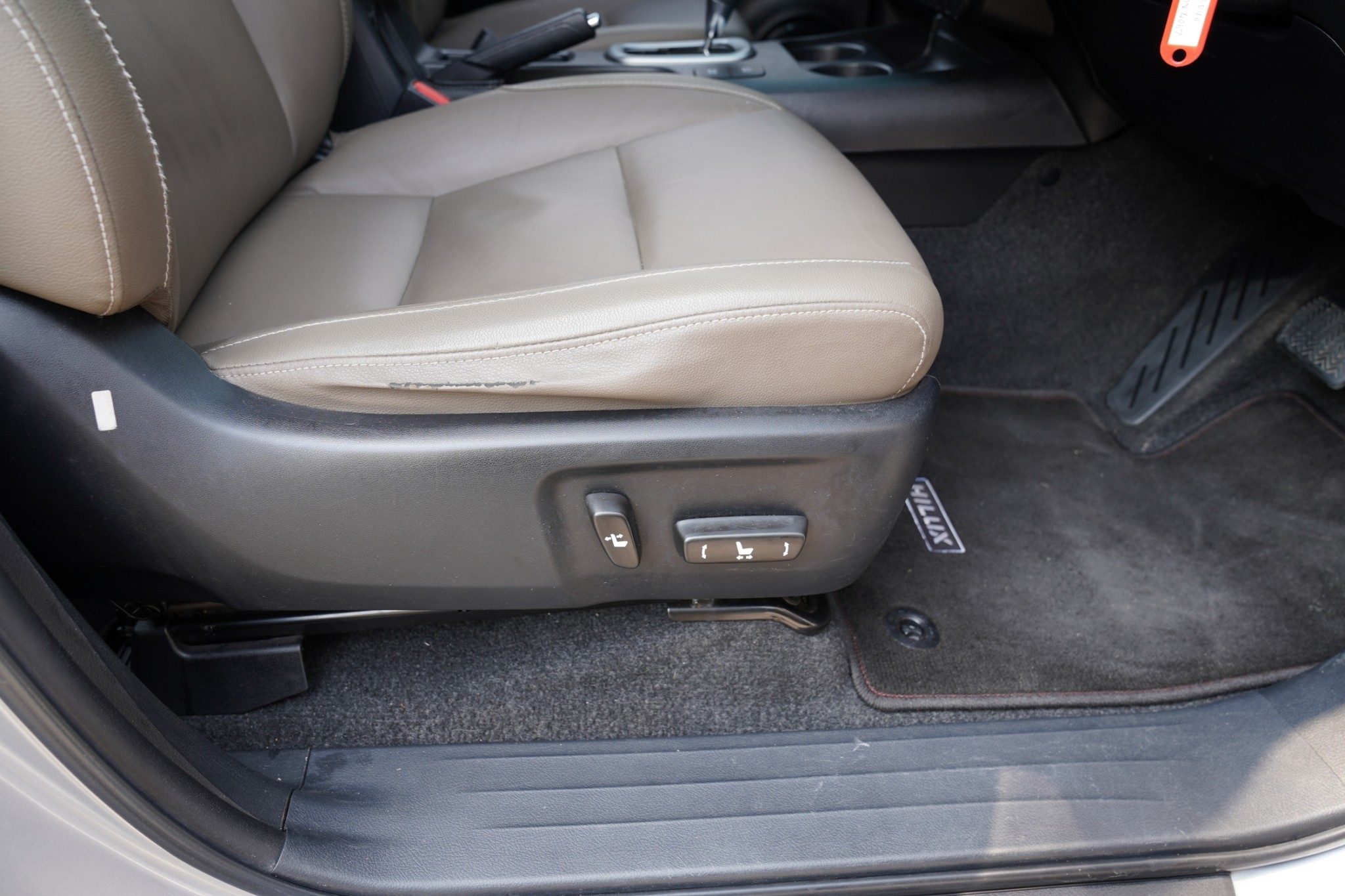 2017 TOYOTA REVO DOUBLECAB 2.4 G PRERUNNER AT