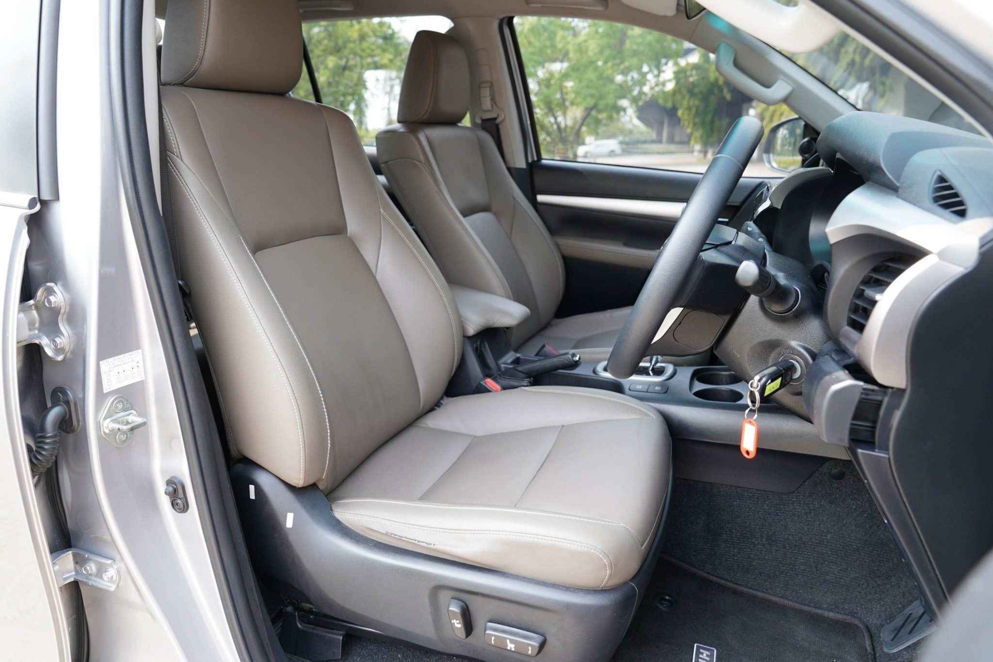 2017 TOYOTA REVO DOUBLECAB 2.4 G PRERUNNER AT