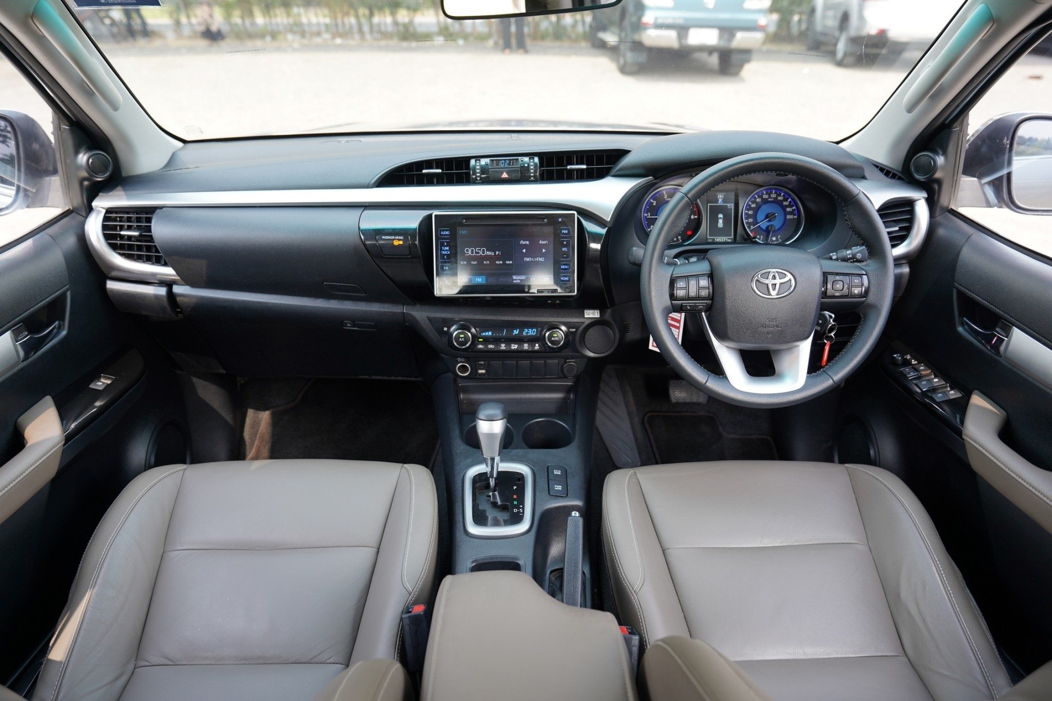 2017 TOYOTA REVO DOUBLECAB 2.4 G PRERUNNER AT