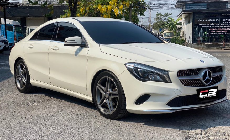 2016 Mercedes Benz CLA200