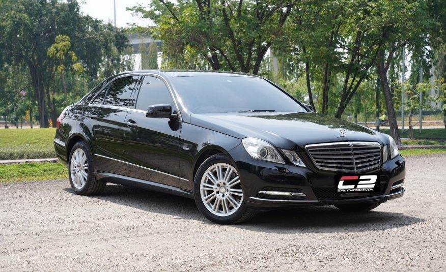 2011 BENZ E250 2.1 CDI AT