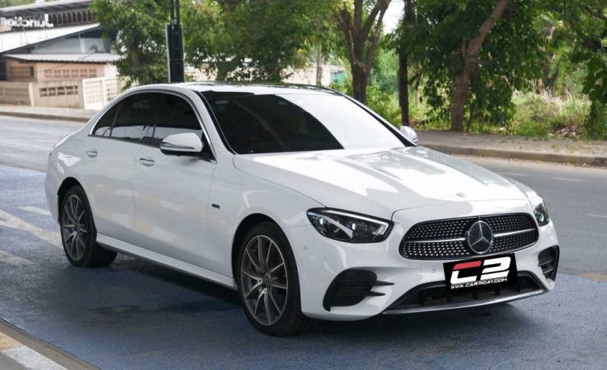 2022 Mercedes Benz E300e AMG