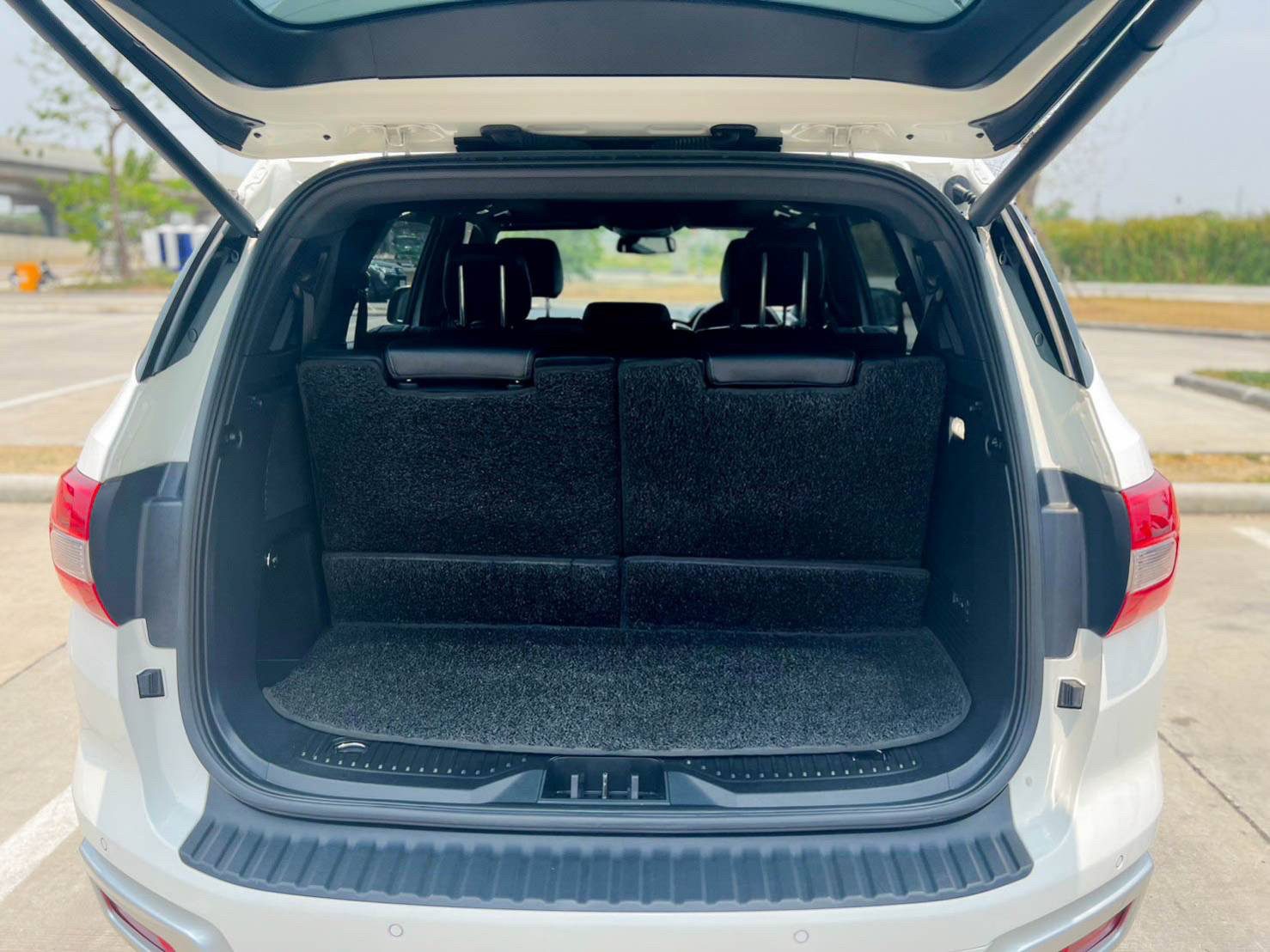 2019 FORD EVEREST 2.0 TURBO TITANIUM 2WD
