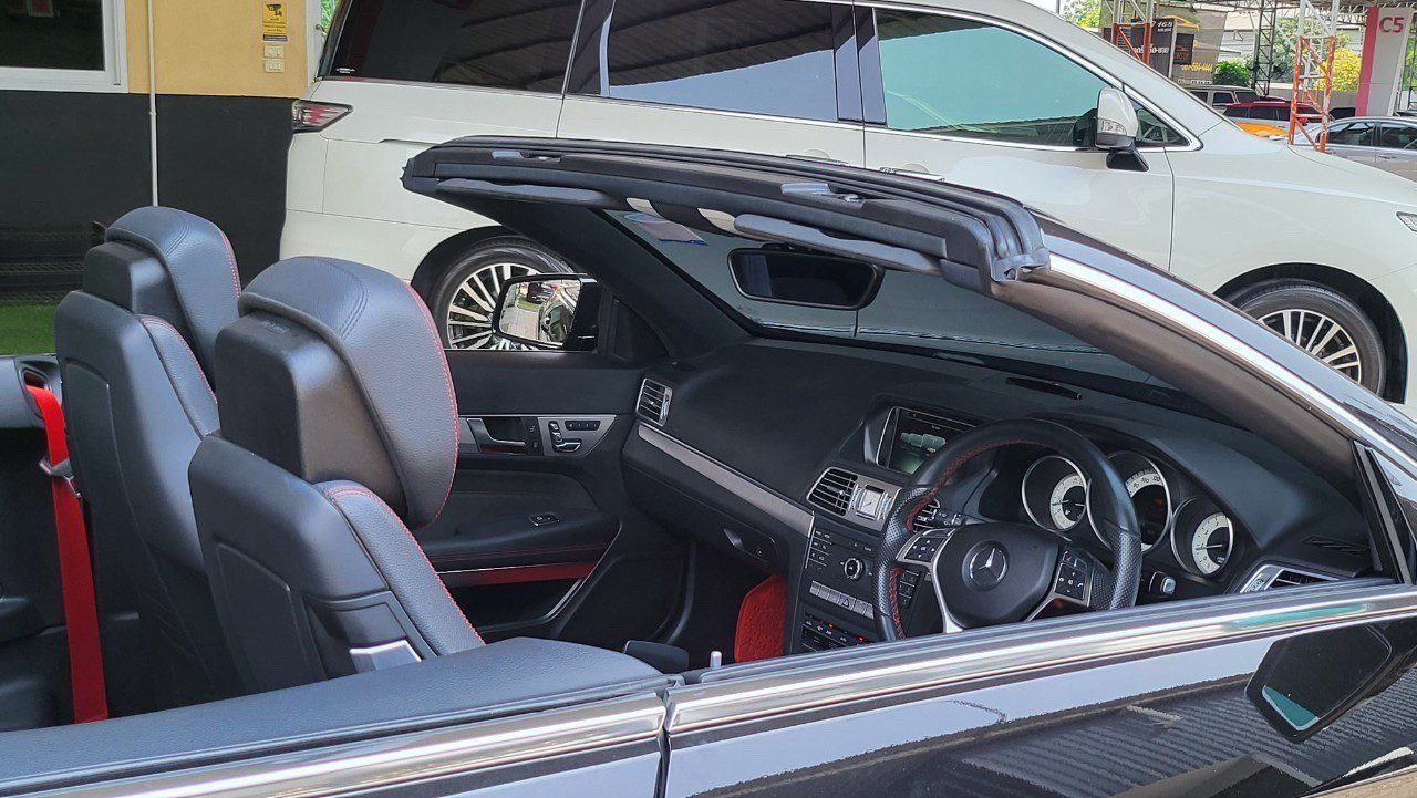2015 Mercedes Benz E250 Cabriolet AMG Plus
