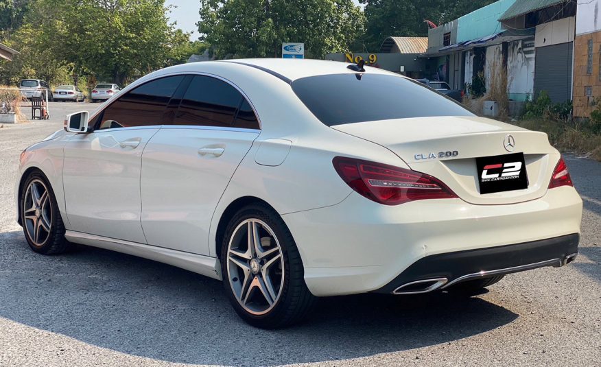 2016 Mercedes Benz CLA200