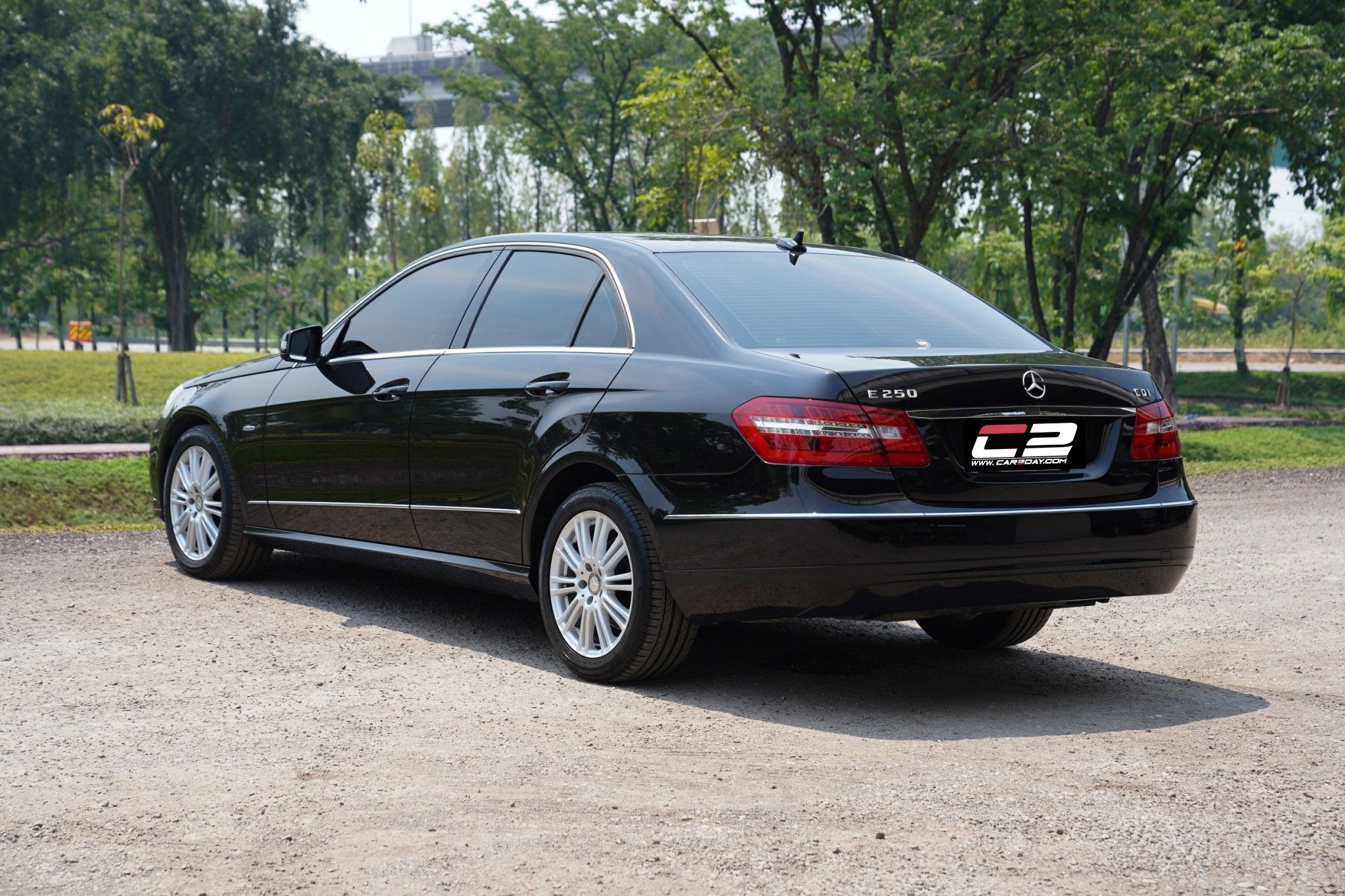 2011 BENZ E250 2.1 CDI AT
