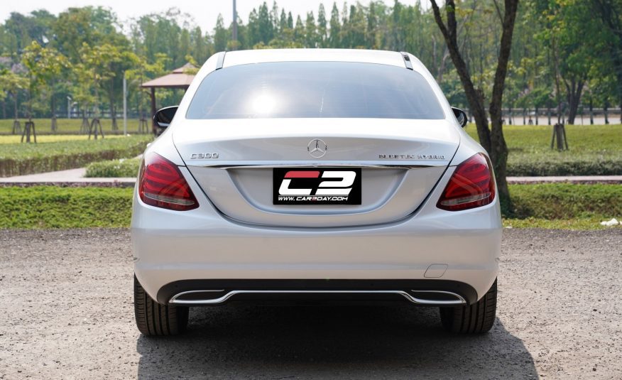 2015 MERCEDES BENZ E300 2.1 BLUETEC HYBRID EXCLUSIVE AT