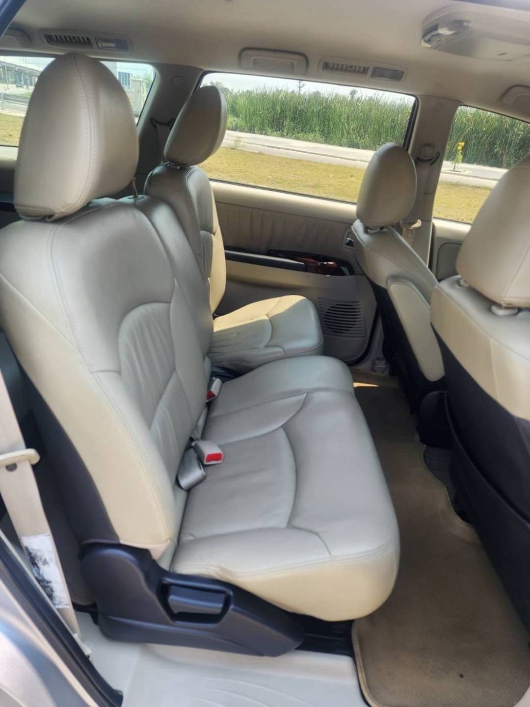 2010 Mitsubishi Space Wagon 2.4 GLS