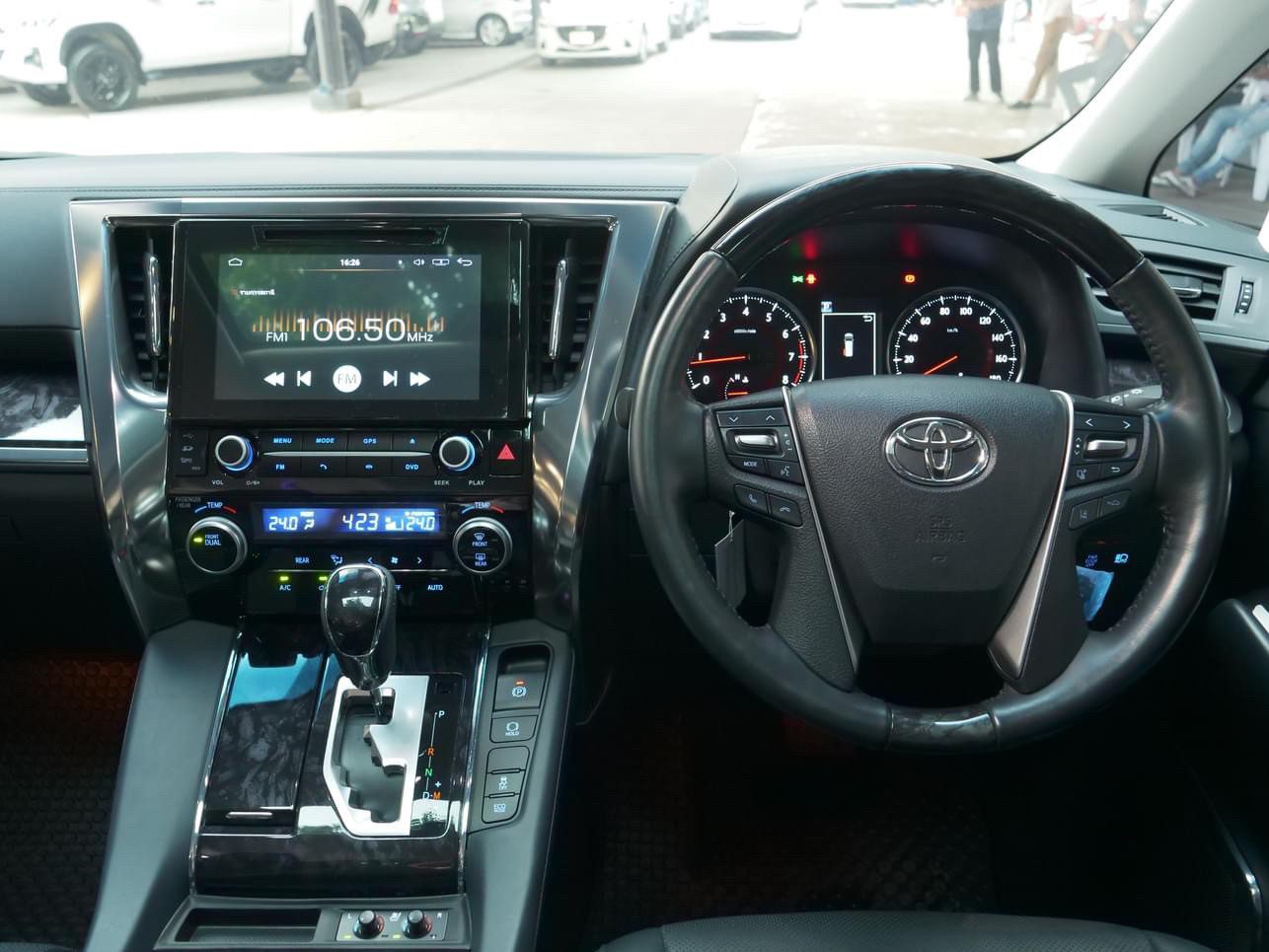 2019 Toyota Alphard 2.5 SC Package