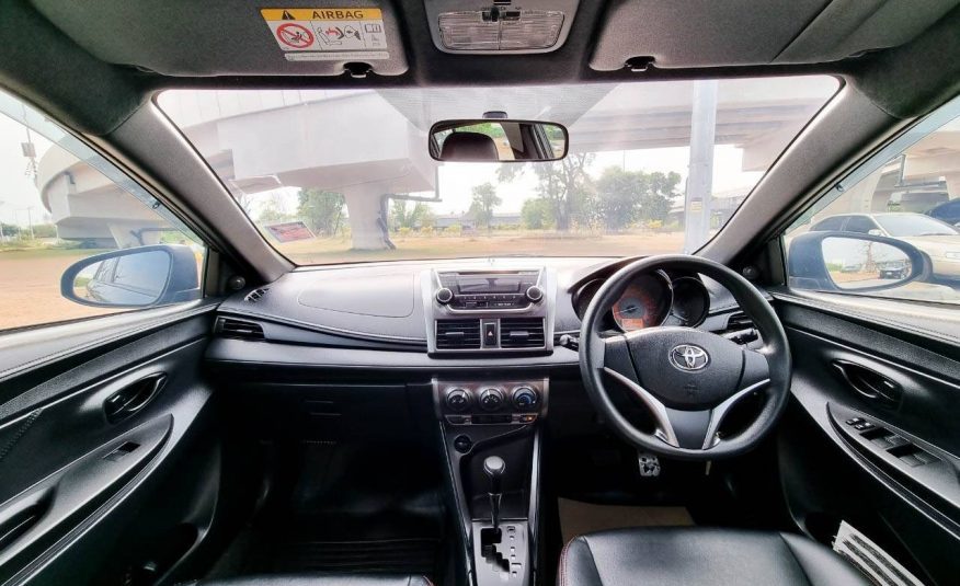 2014 TOYOTA YARIS 1.2 E