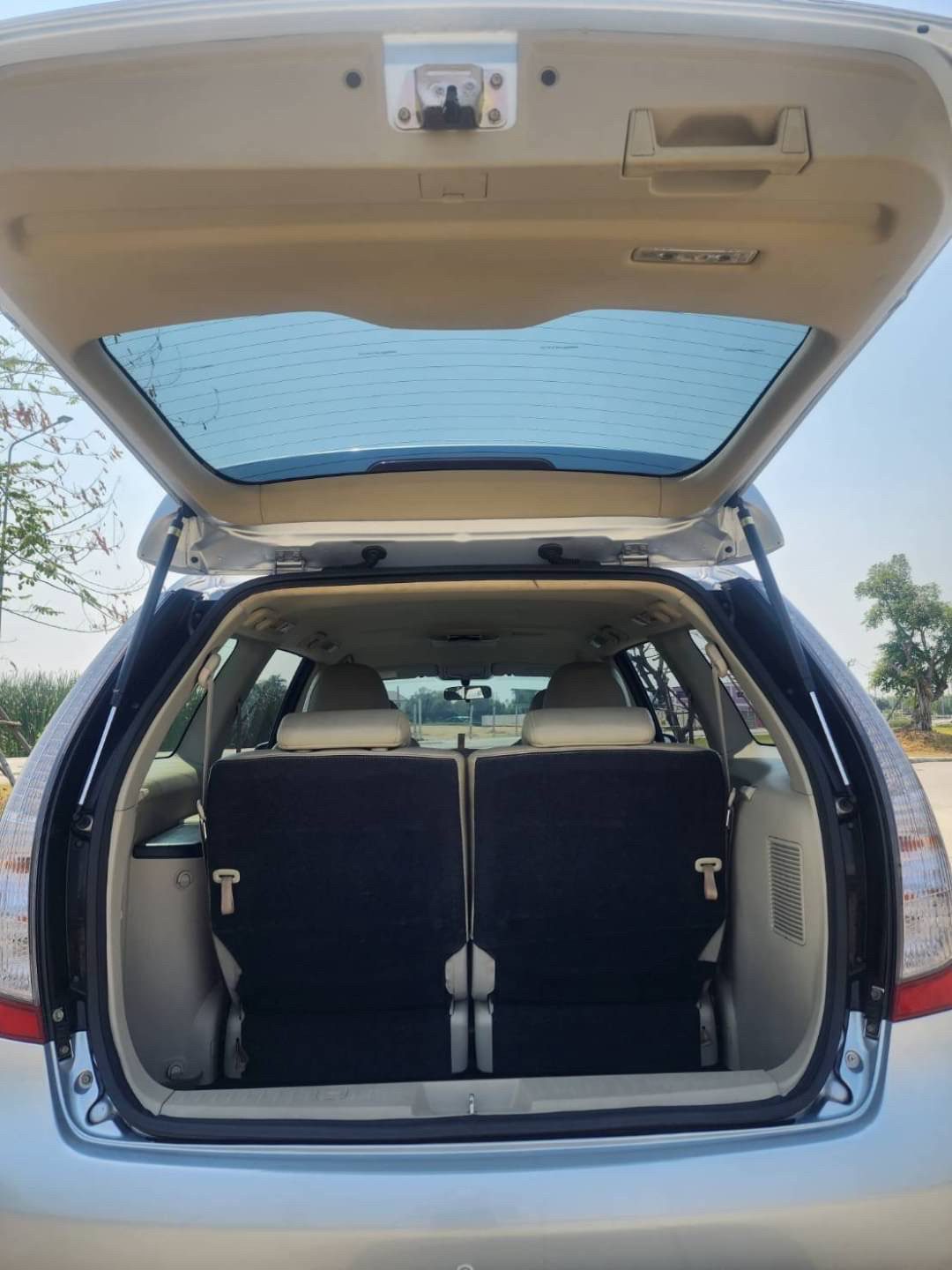 2010 Mitsubishi Space Wagon 2.4 GLS