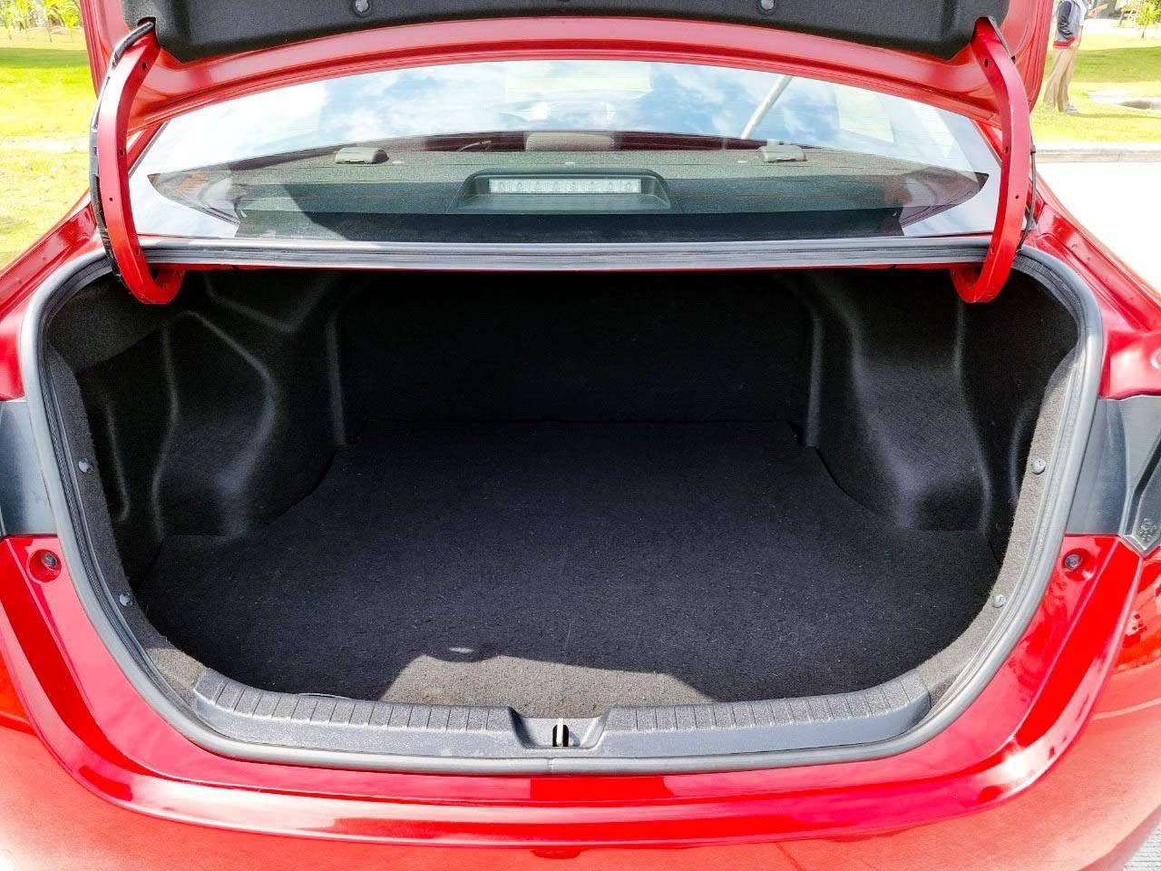 2019 TOYOTA YARIS ATIV ATIV 1.2 E