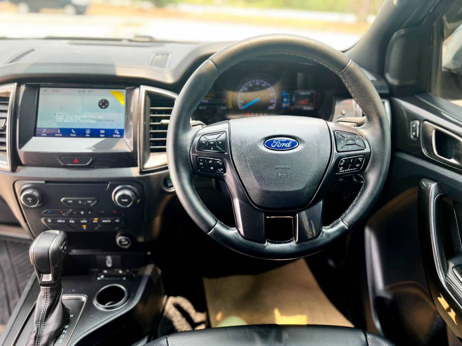 2019 FORD EVEREST 2.0 TURBO TITANIUM 2WD