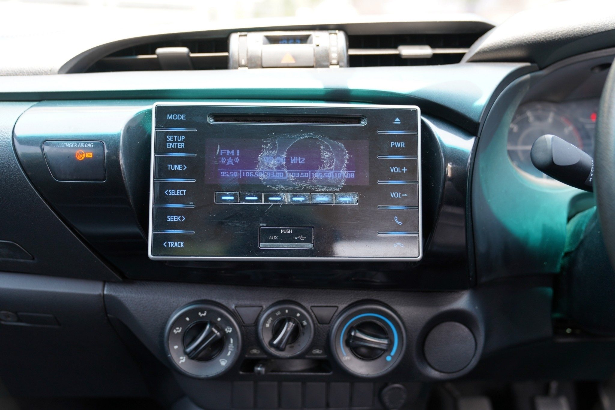2016 TOYOTA REVO SMARTCAB 2.4 J MT
