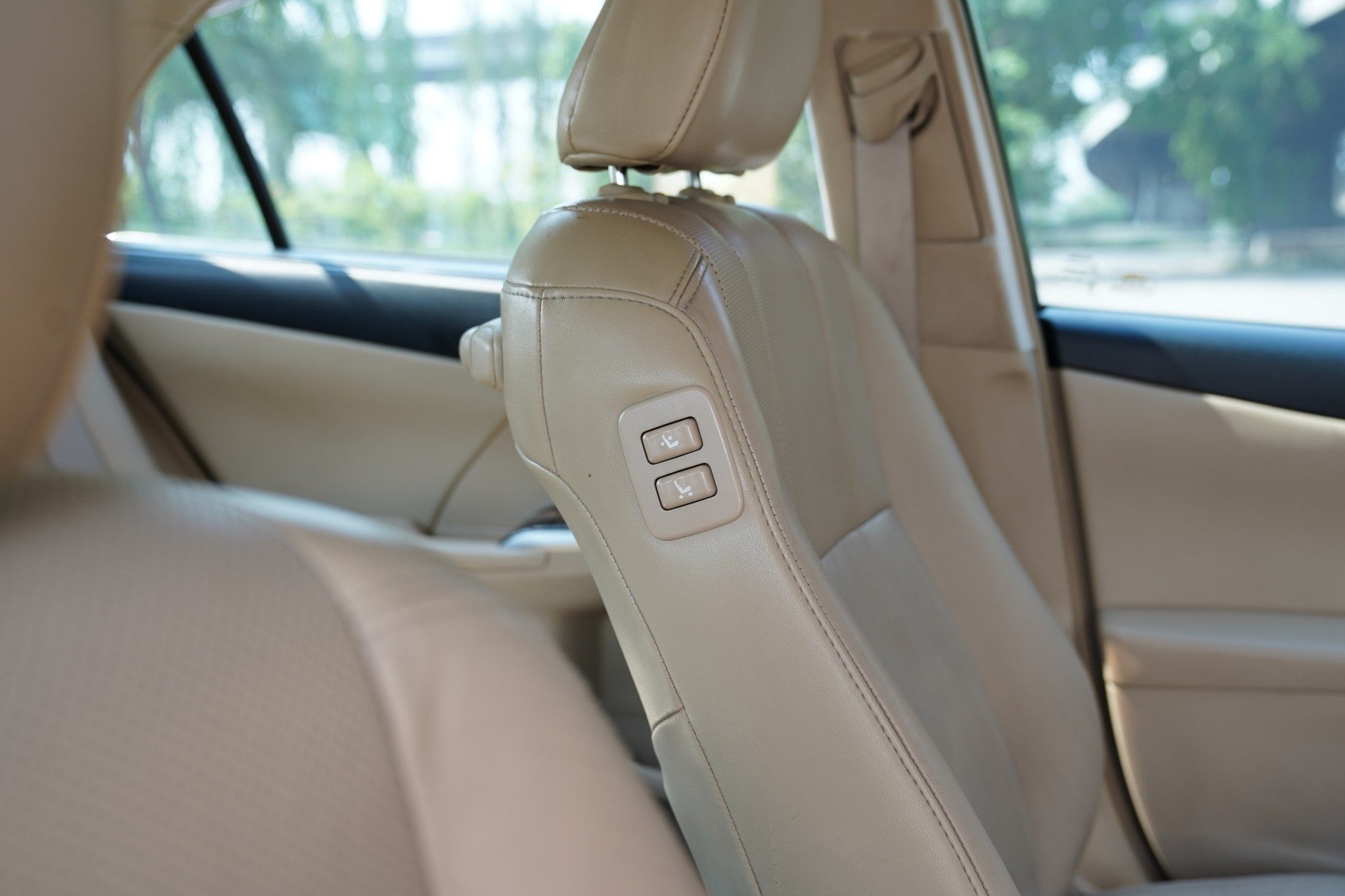 2013 TOYOTA CAMRY 2.5 HYBRID AT