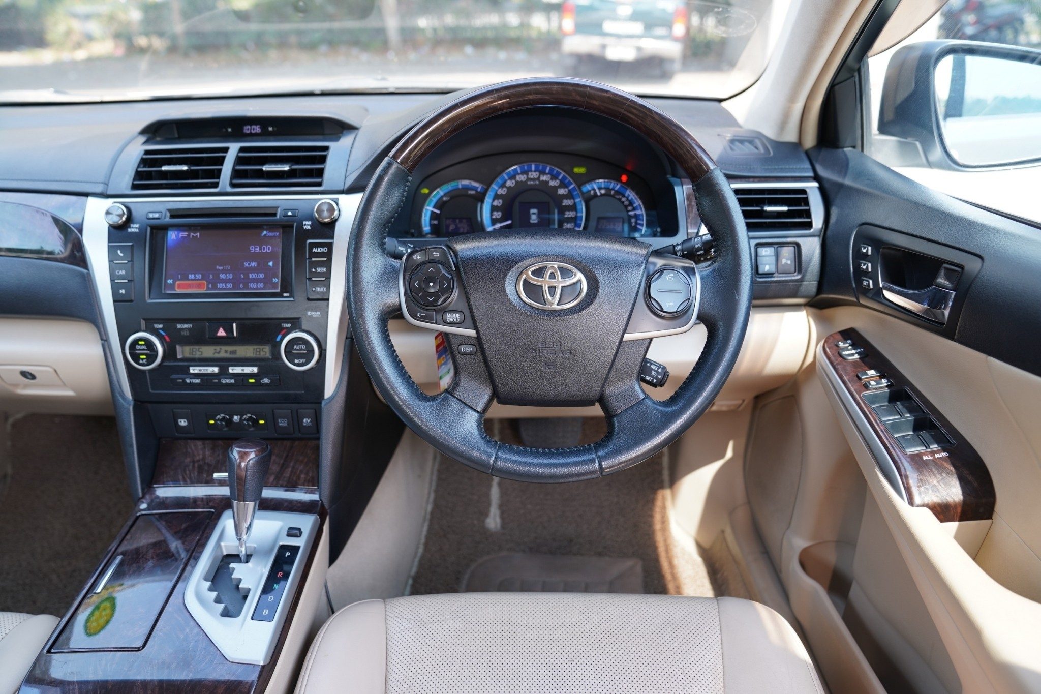 2013 TOYOTA CAMRY 2.5 HYBRID AT