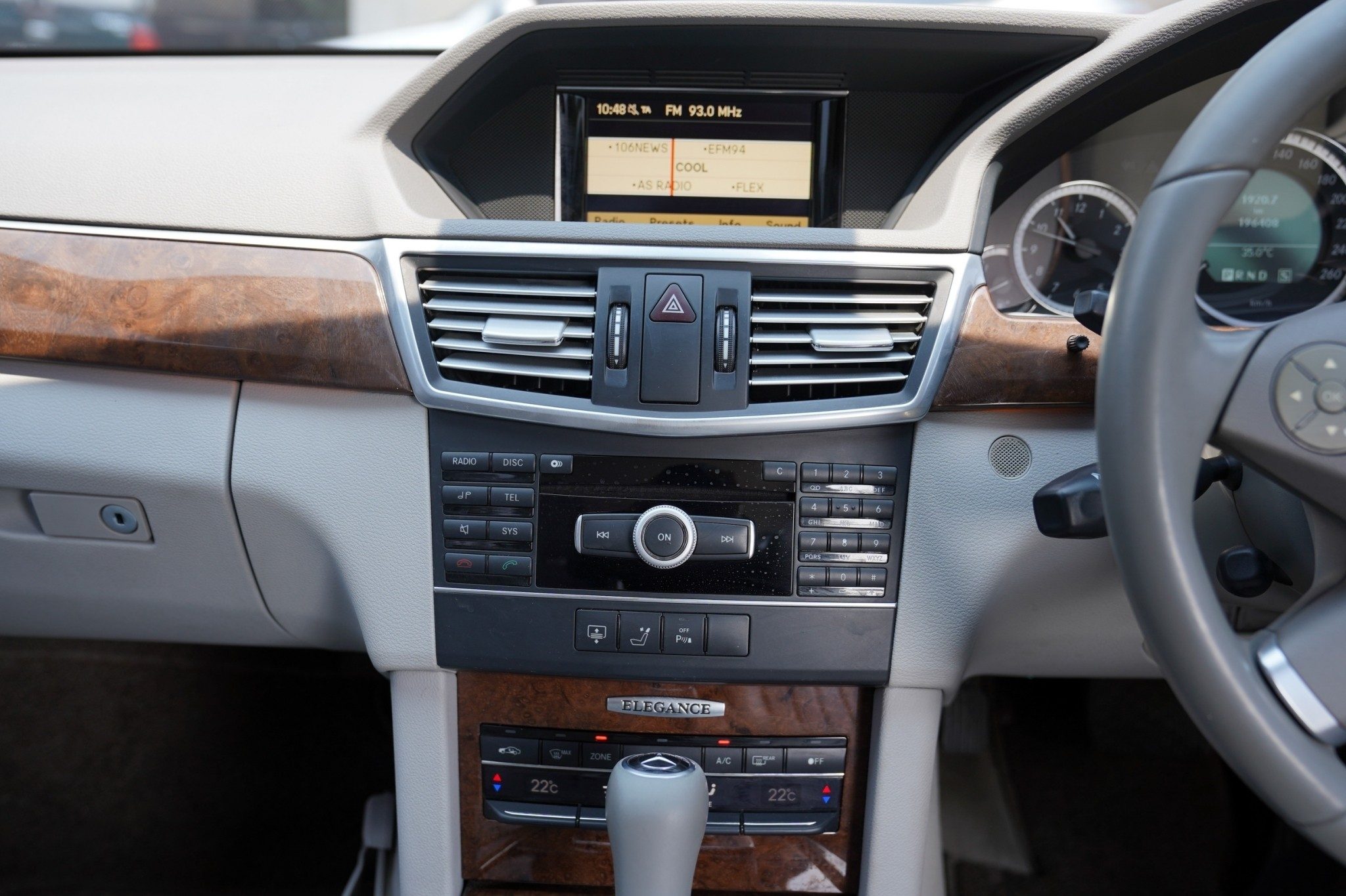 2011 BENZ E250 2.1 CDI AT
