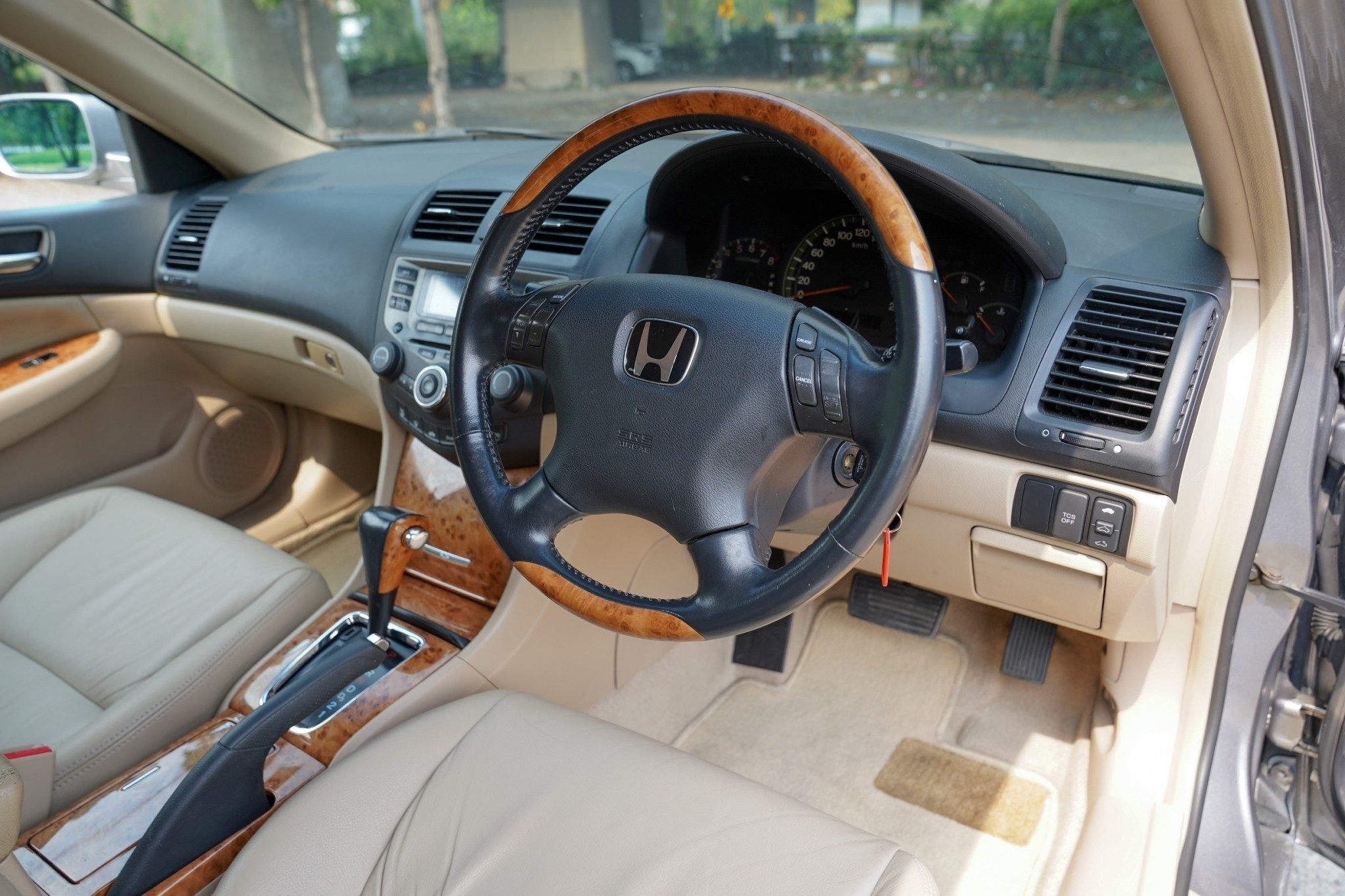 2003 HONDA ACCORD 3.0 V6 AT