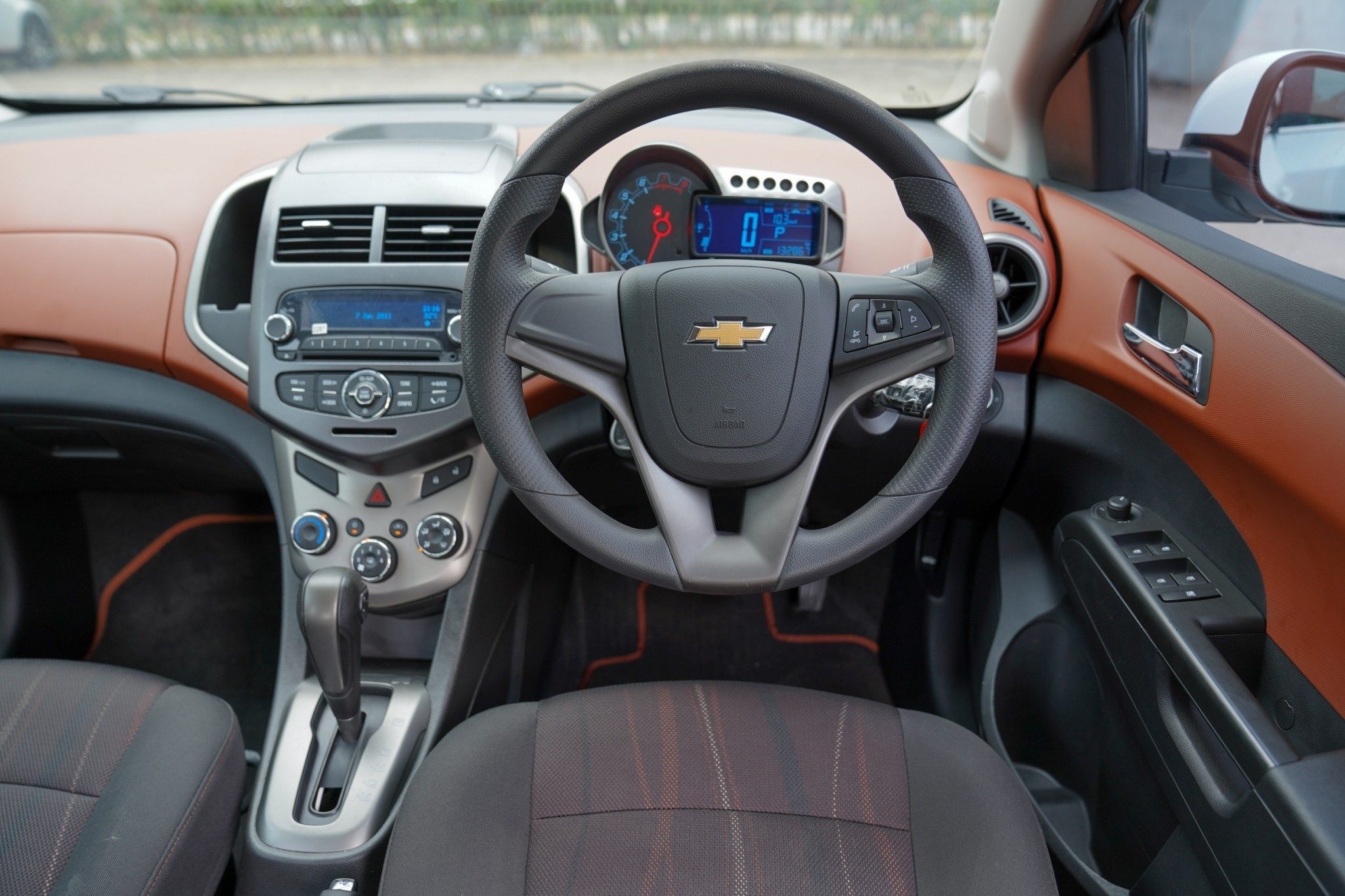 2013 CHEVROLET SONIC 1.4 LTZ AT